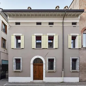 Casa Gugù , Ravenna Italia