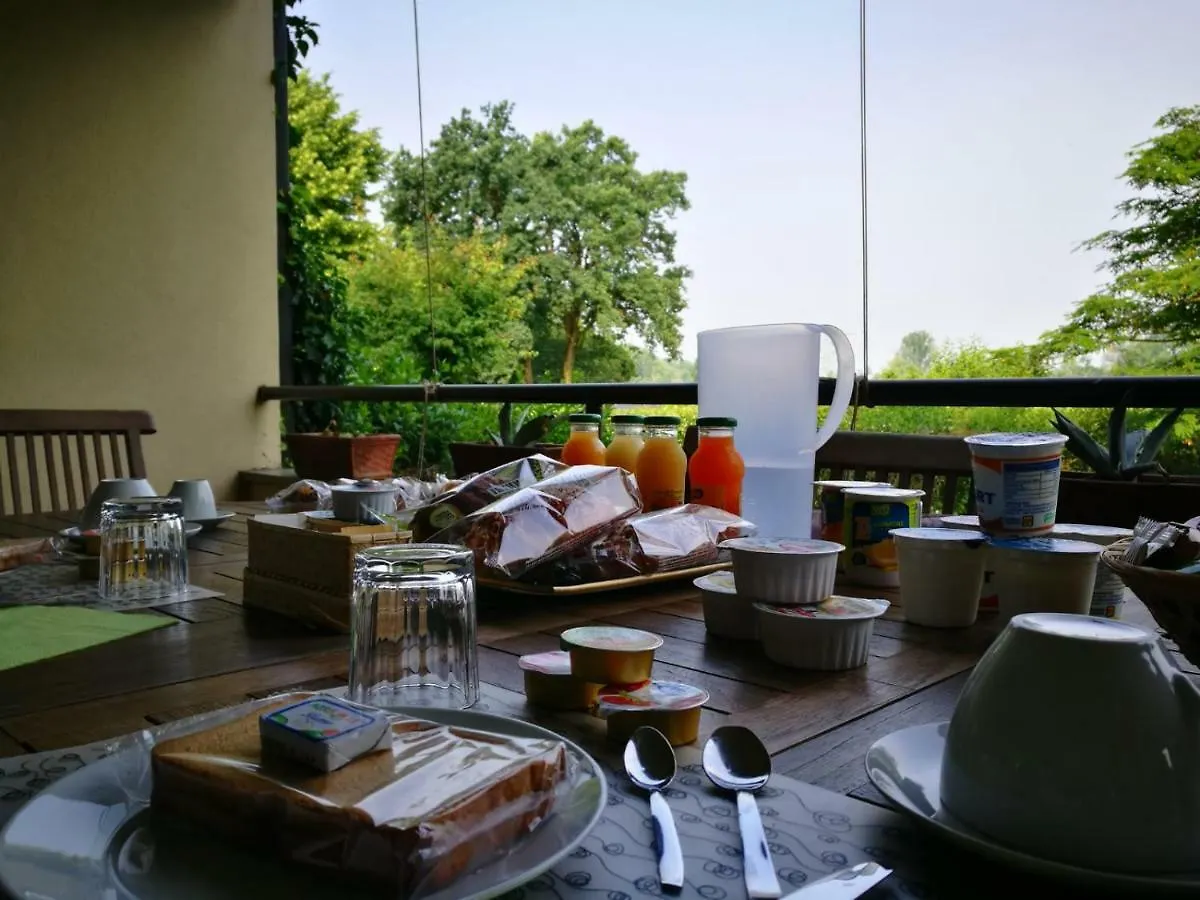 B&B Il Glicine di Basiglio Italia